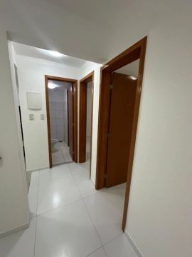 MM - Estrada de Ribamar >  Vendo apto próximo ao Patio Norte 