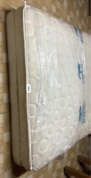 Colchão king Size semi novo (marca simmons) 