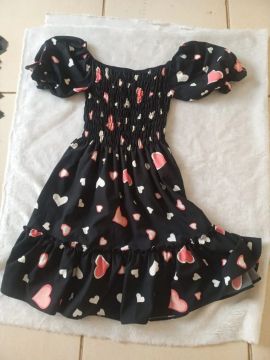 Por. 70. -  Vestido feminino 