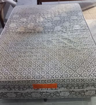 Vendo cama casal