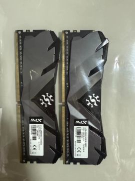 Memória RAM XPG Desktop 8G 2666Mhz (2 PENTES DE 8G CADA)