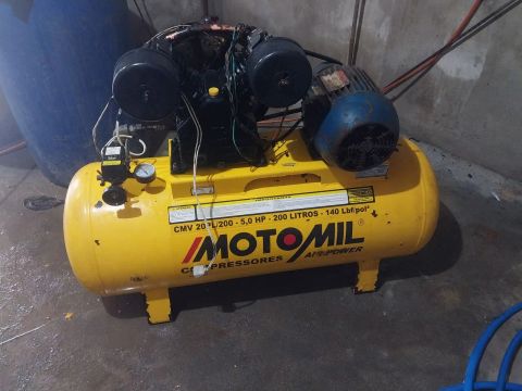 Compressor de ar MotoMil 200 Litros 7,5 HP