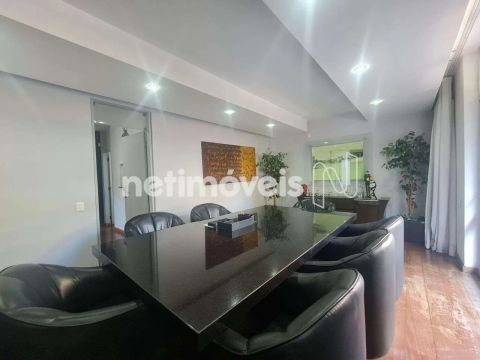 Casa residencial para alugar no bairro Lourdes com 288m² e 4 dormitórios/quartos.