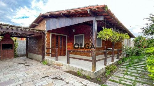 Casa 04 quartos em Condomínio / Térrea / Placas de Energia Solar / Venda Gravatá PE