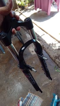 Suspensão RST capa 