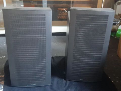 Par de Caixas Acústicas Harman Kardon