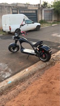 Scooter elétrica 
