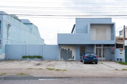 Casa à venda, Fragata, Pelotas, RS - 350 m², 4 dormitórios, 4 banheiros, 2 salas, 8 vagas,