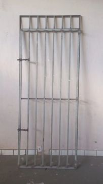 Grade para porta