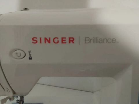 Máquina de costura Singer Brilliance<br>