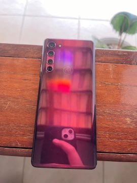Motorola Edge 5G.