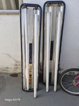 Luminárias fluorescentes para oficina as duas com lampadas