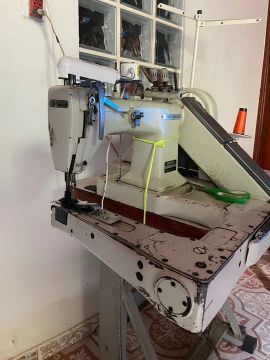 Vendo máquina de costura industrial 