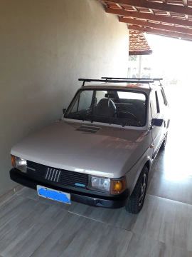 FIAT 147