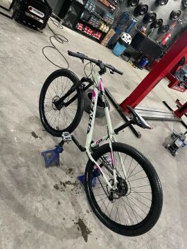 Bicicleta Mountain Bike Aro 29