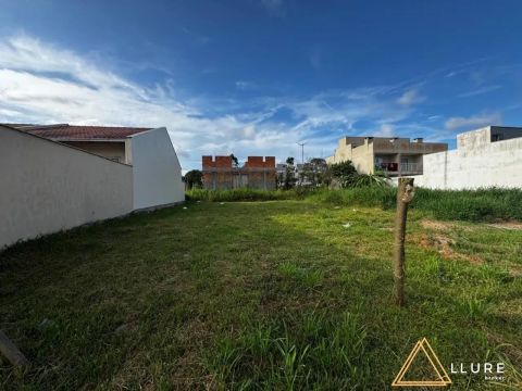 TERRENO Á VENDA EM BALNEÁRIO PIÇARRAS