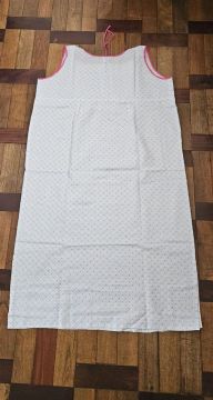 Camisola branca de algodão com bolinhas, G