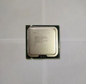 Processador Intel Core 2 Quad Q8400 + 8GB de Memória RAM DDR3 RZX (2x4GB)