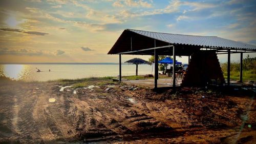 Chácara Beira Lago PRAIA CAJU