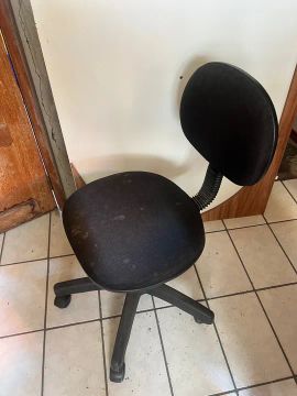 Cadeira de escritório giratória