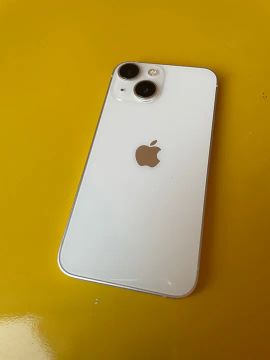 iPhone 13 branco - novo