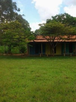 Sítio com 9 quartos , piscina , campo de futebol Sete Lagoas