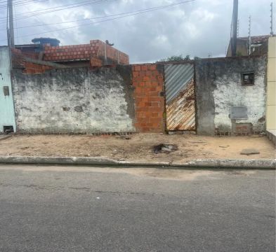 Alugo terreno