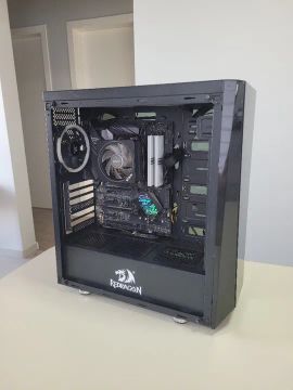 PC Gamer Ryzen 9 3900x, Rog Strix B450-F Gaming, 16GB DDR4 3600mhz