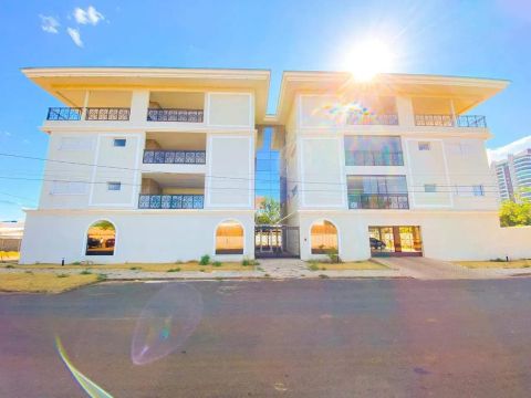 APARTAMENTO SEMI MOBILIADO NO RES JURERÊ NA ORLA DA PRAIA DA GRACIOSA COM VARANDA GOURMET,