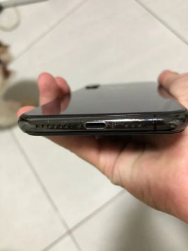iPhone XS Preto 64GB