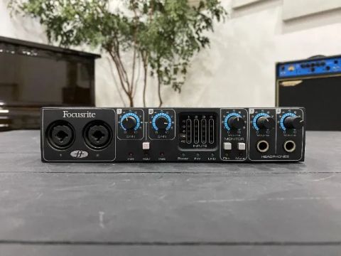 Interface de áudio Focusrite Saffire Pro 24 Firewire