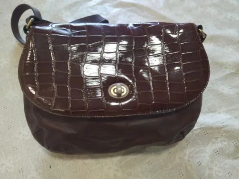 BOLSA DE OMBRO - MARROM