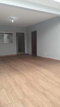 Casa para aluguel com 220 m² e 3 quartos em Centro, Bauru - SP