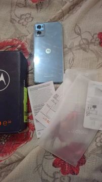 Moto e22 128 G