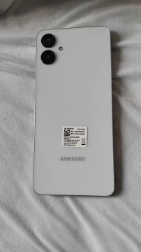 Samsung galaxy A06 nunca usado