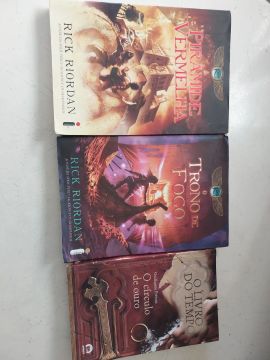Lote 3 livros Aventura...