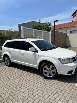 Freemont, 7 lugares, 97.000km rodados 
