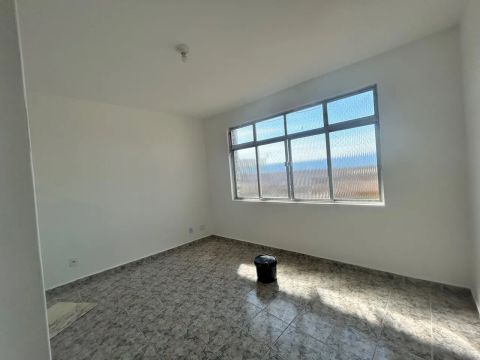 Apartamento em predio 03 andares condomínio baixo 
