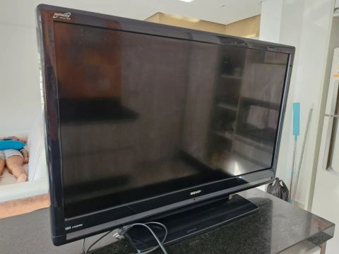 TV Semp 42 polegadas LCD