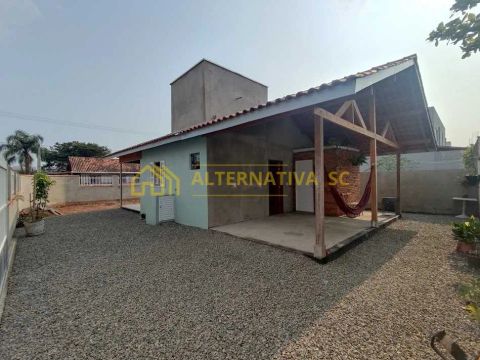 Aluguel de Casa para Temporada com 02 quartos em Itacolomi