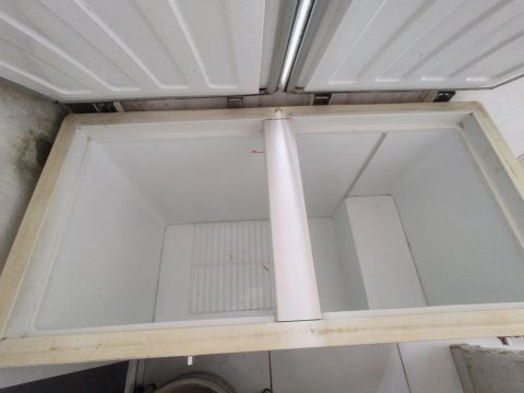 Freezer FRICON com tubulação de cobre 