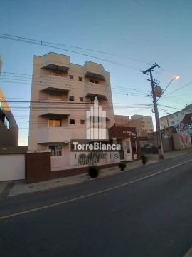 Apartamento a venda no centro de Ponta Grossa.