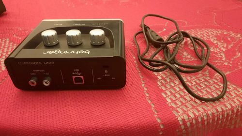 Interface de audio behringer unc2