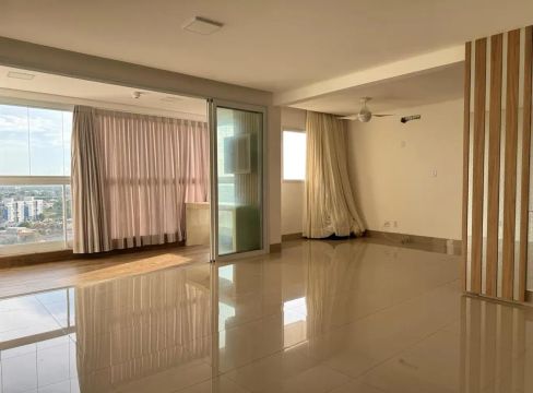 Apartamento à Venda no Jardim Europa