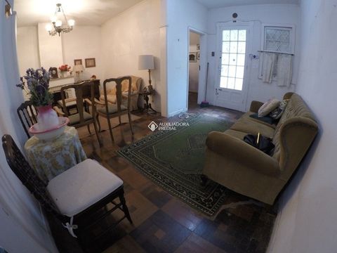 CASA PARA VENDA - RUA CASEMIRO DE ABREU