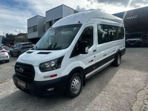 Ford transit 2022 18 lugares manual