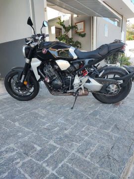 CB 1000 R - 2019 - Honda-  Impecável - Baixo Km