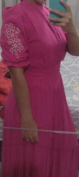 Vestido rosa com renda