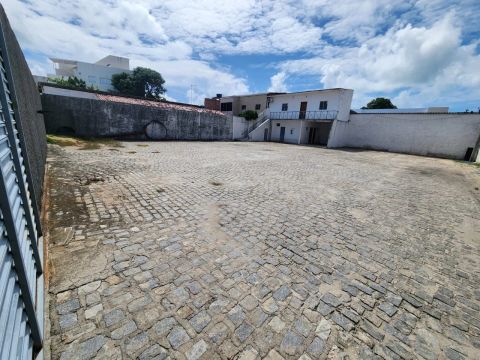 Alugo garagem em Cabedelo 