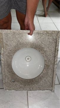 Balcão de Granito + Pia